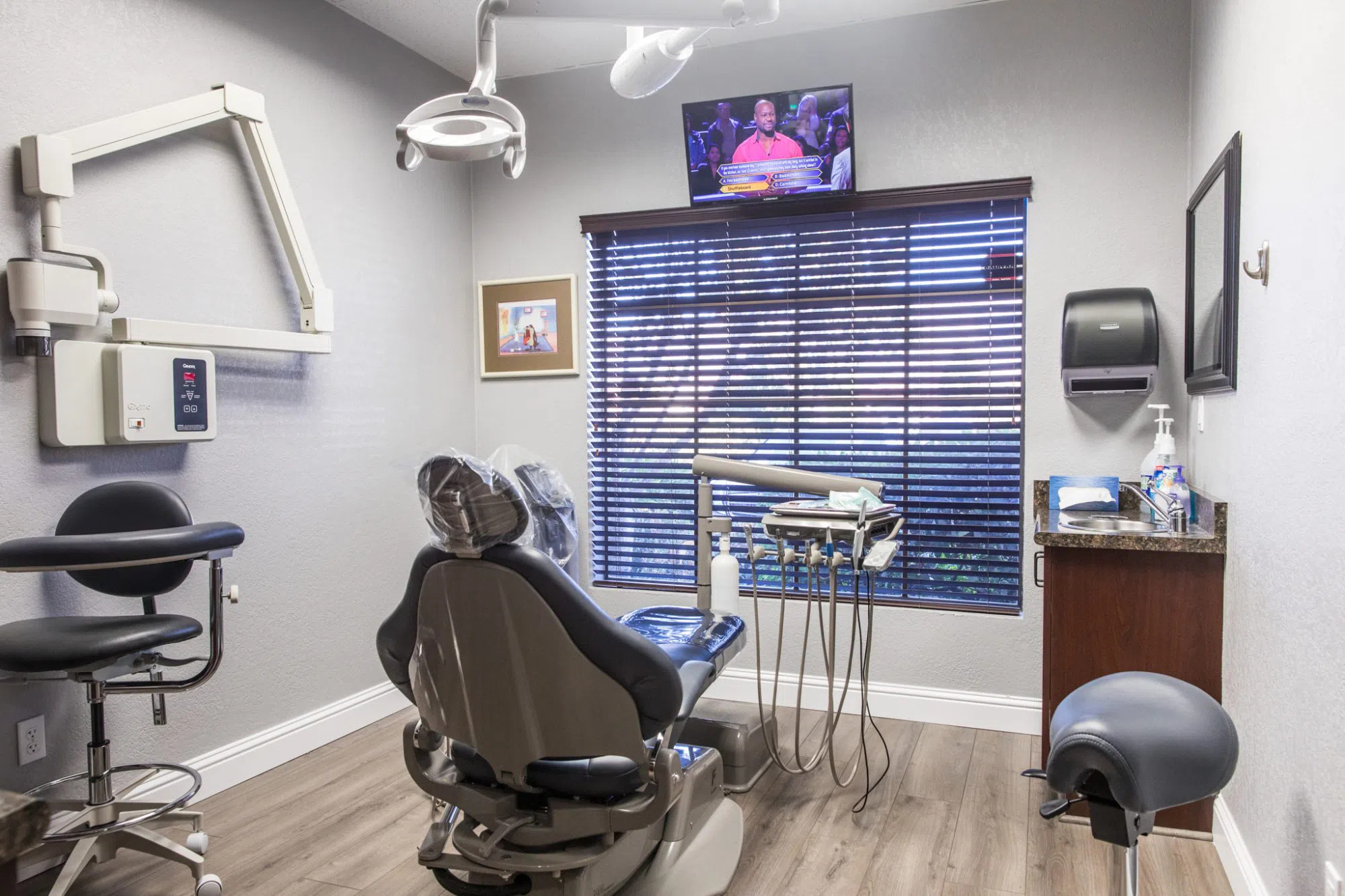 Interior - Treatment Room - Arbor Dental Group - San Jose